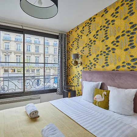Centre De By Prestige * Paris