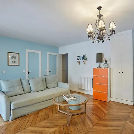 Apartment Centre De By Prestige *